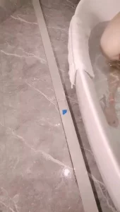 超白体卡拉妹妹被我操的说胡话